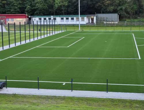 Rund 7.400 qm Kunstrasen GreenFields SlideMax in Husum in KW 37-38 /26